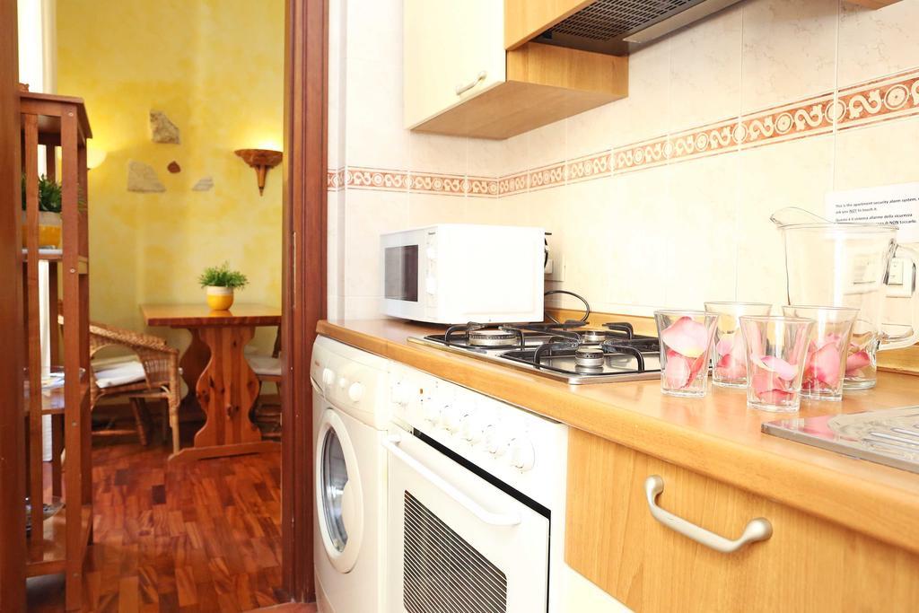 Tridomus Apartment - Mecenate 77 Roma Quarto foto